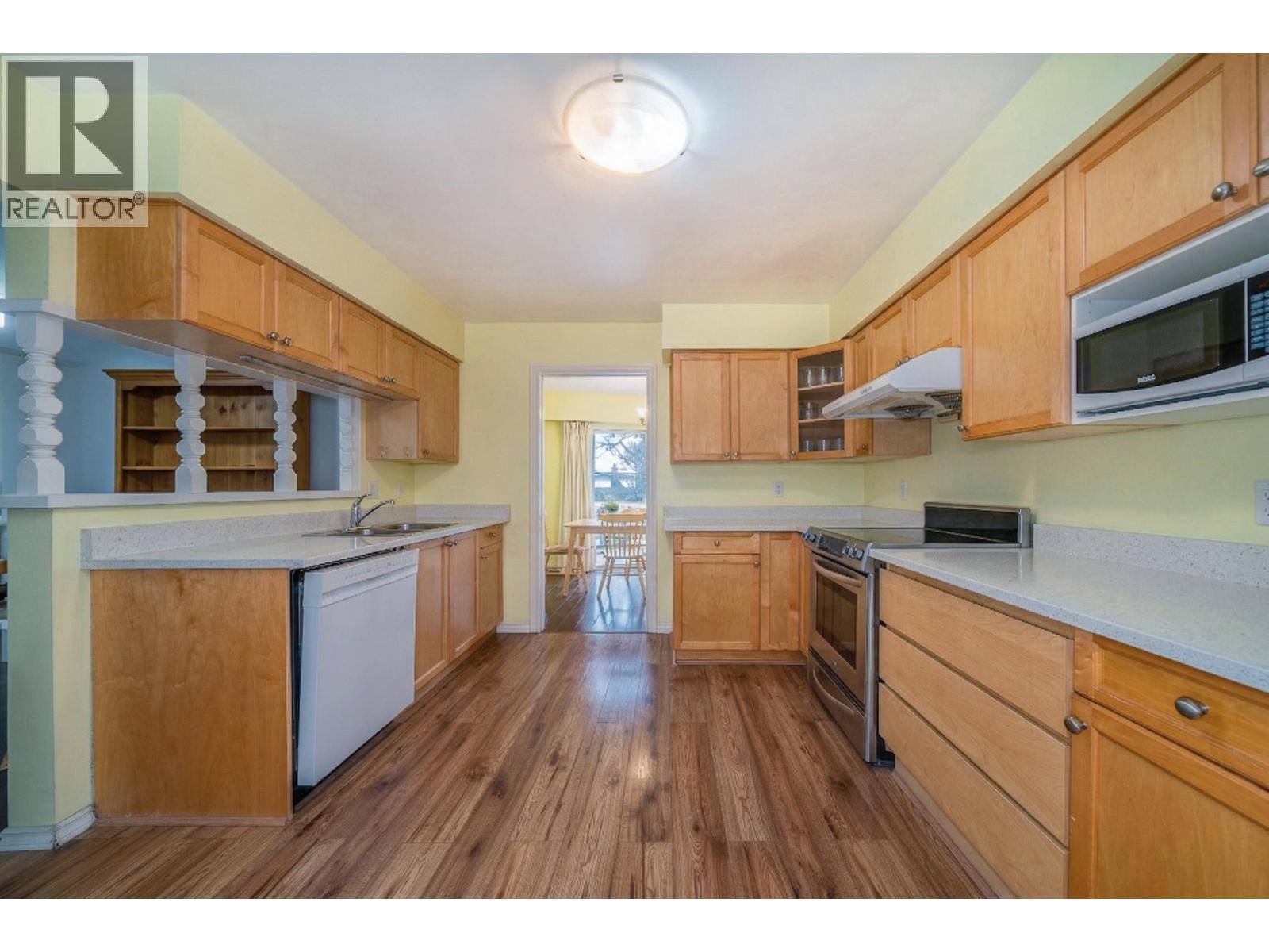 4831 Foxglove Crescent, Richmond, British Columbia  V7C 2K4 - Photo 14 - R3102755