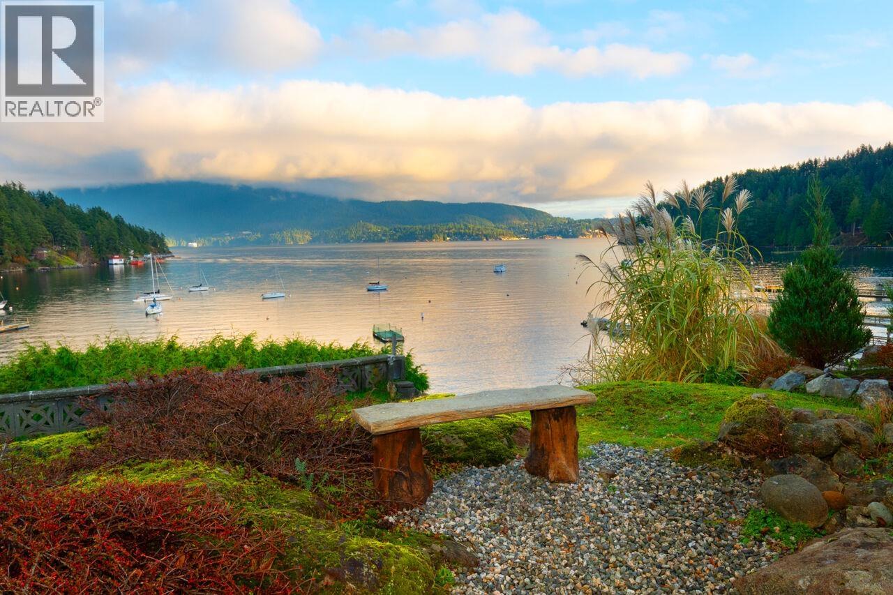 433 Senator Place, Bowen Island, British Columbia  V0N 1G1 - Photo 10 - R3113791