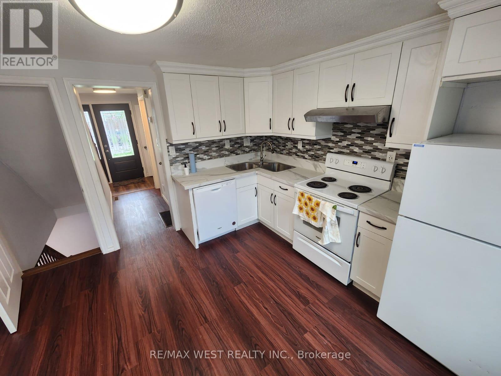 10658 Atwater Crescent, Windsor, Ontario  N8R 1N6 - Photo 10 - X13026880