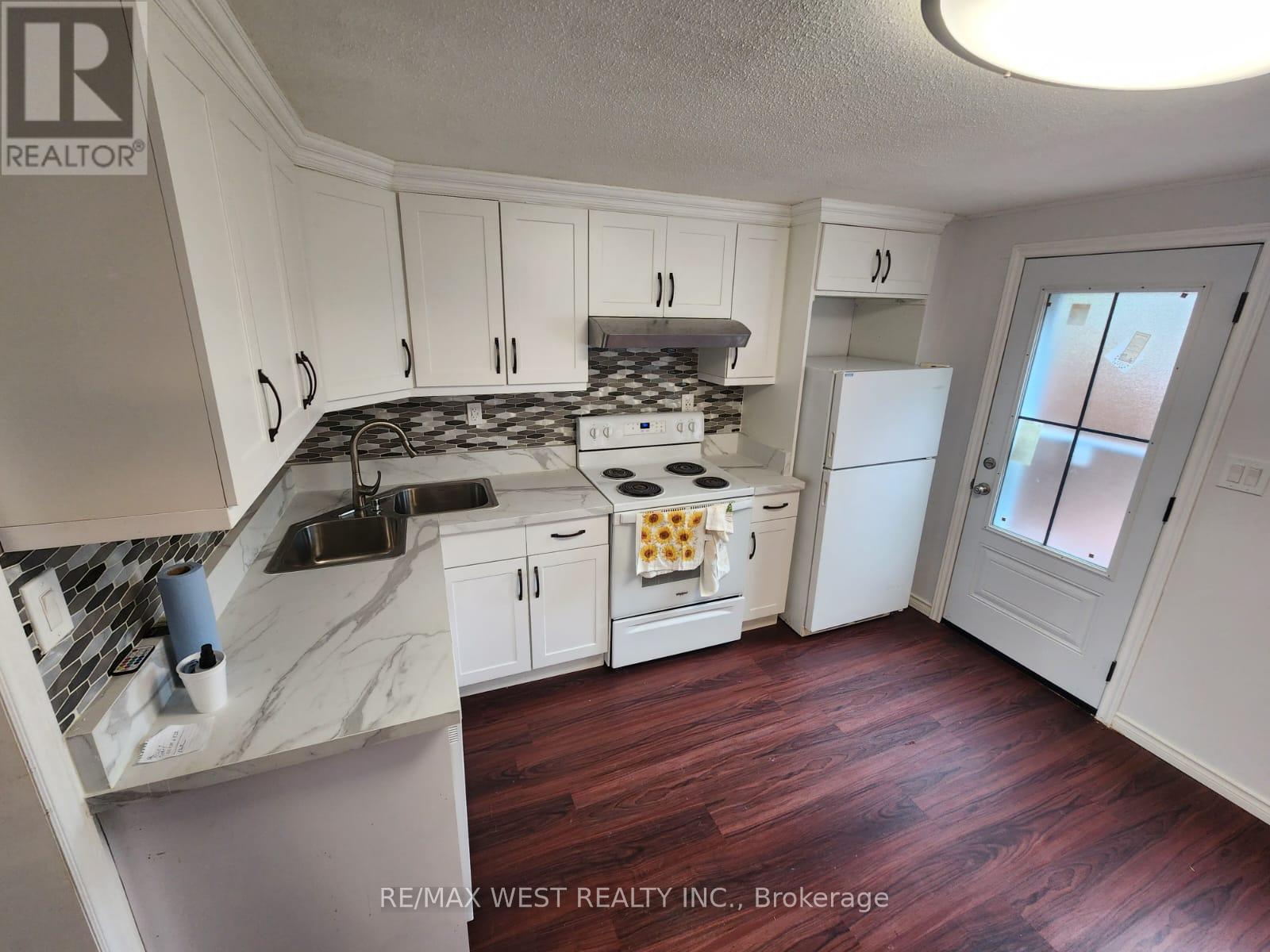 10658 Atwater Crescent, Windsor, Ontario  N8R 1N6 - Photo 11 - X13026880