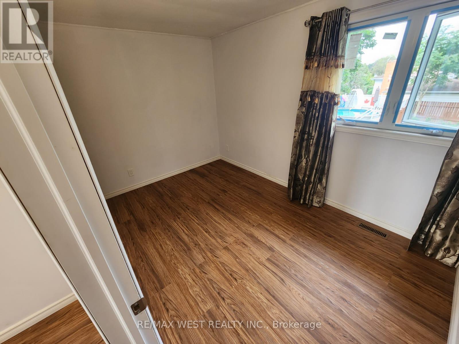 10658 Atwater Crescent, Windsor, Ontario  N8R 1N6 - Photo 18 - X13026880