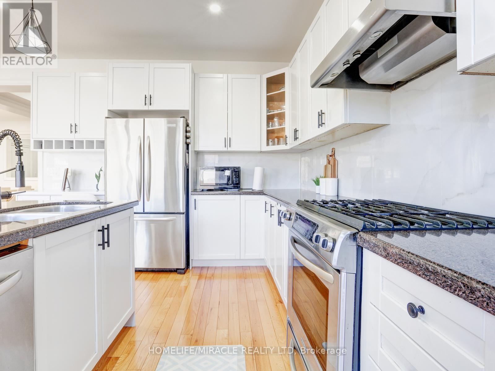 584 Pinery Trail, Waterloo, Ontario  N2V 2Y3 - Photo 15 - X13026904