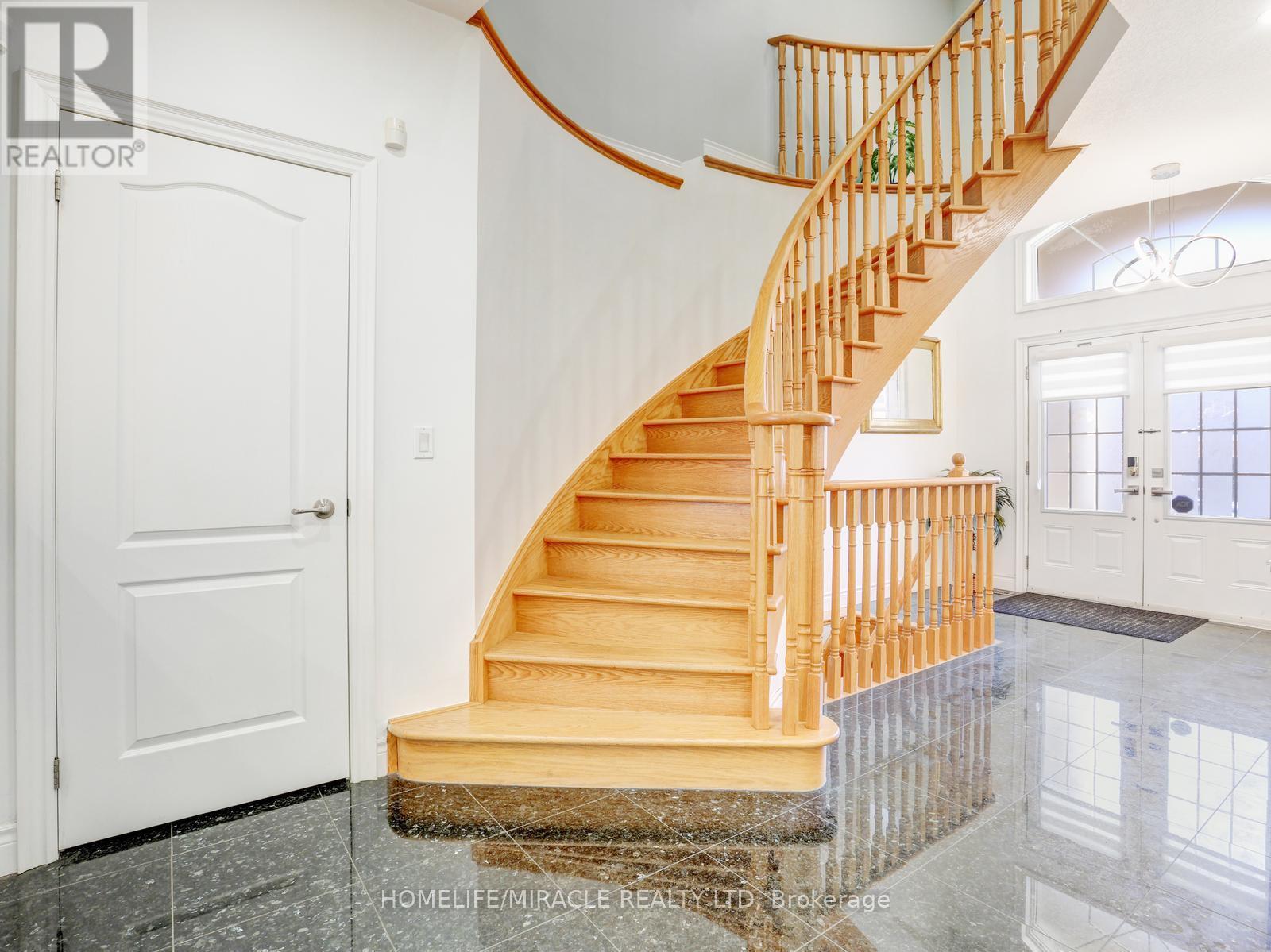 584 Pinery Trail, Waterloo, Ontario  N2V 2Y3 - Photo 22 - X13026904