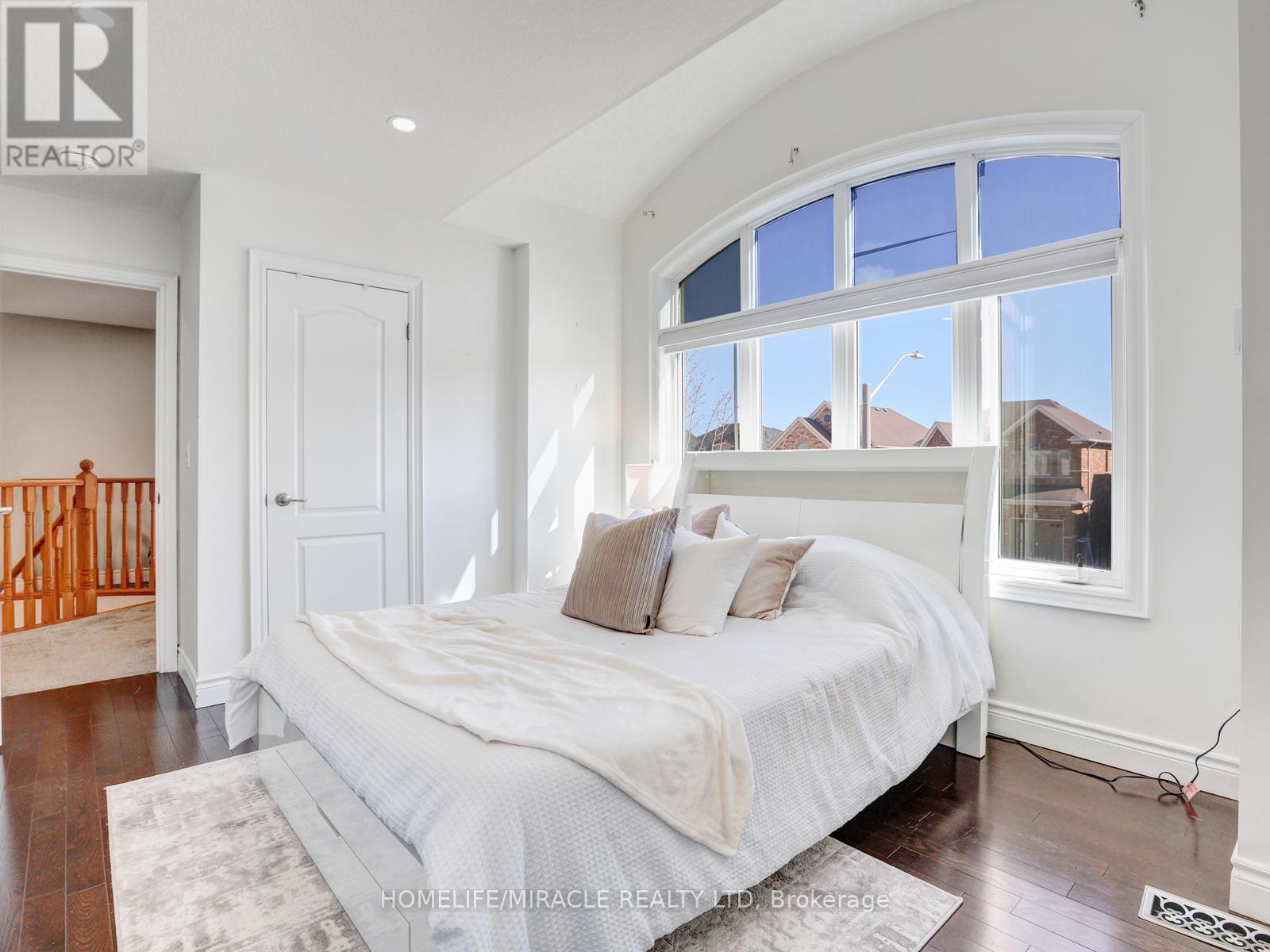 584 Pinery Trail, Waterloo, Ontario  N2V 2Y3 - Photo 25 - X13026904