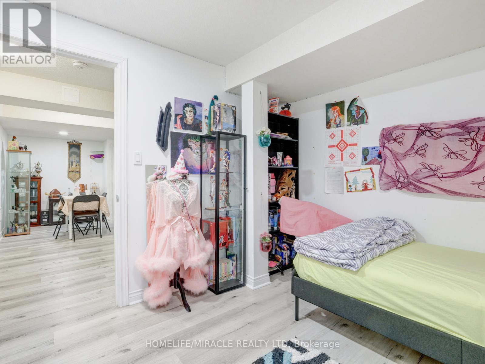 584 Pinery Trail, Waterloo, Ontario  N2V 2Y3 - Photo 42 - X13026904