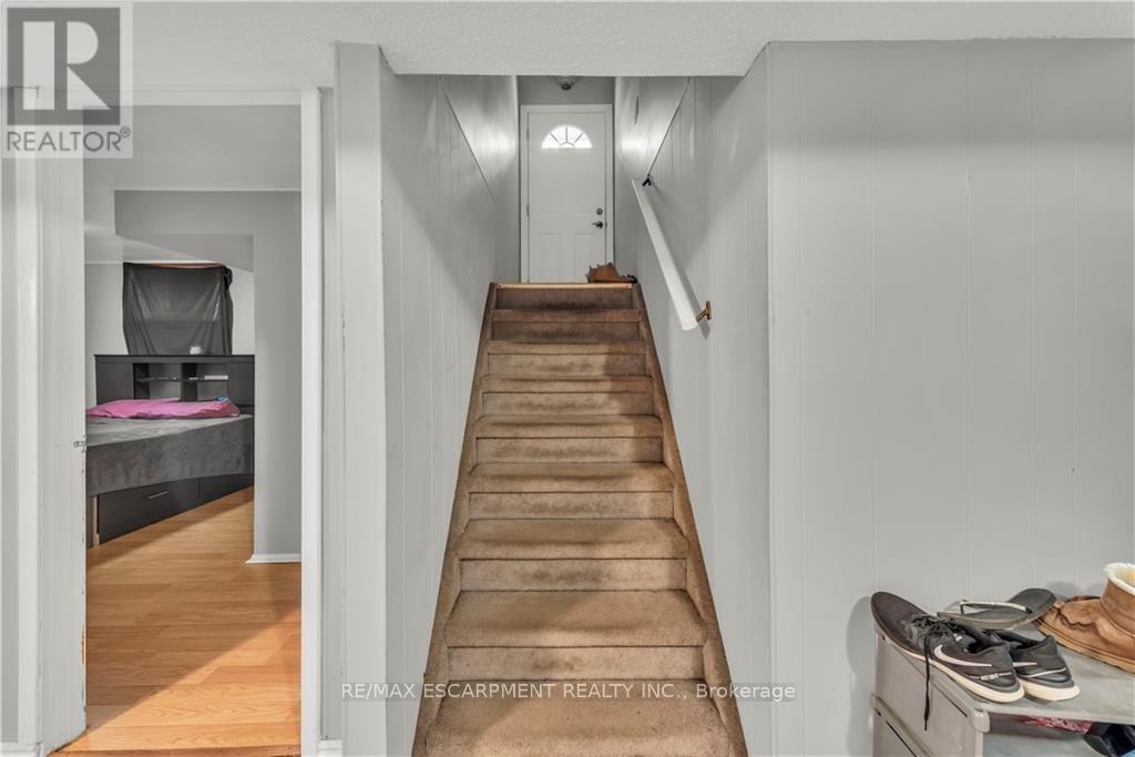 39 Bland Avenue, Hamilton, Ontario  L8G 3R2 - Photo 30 - X13026924