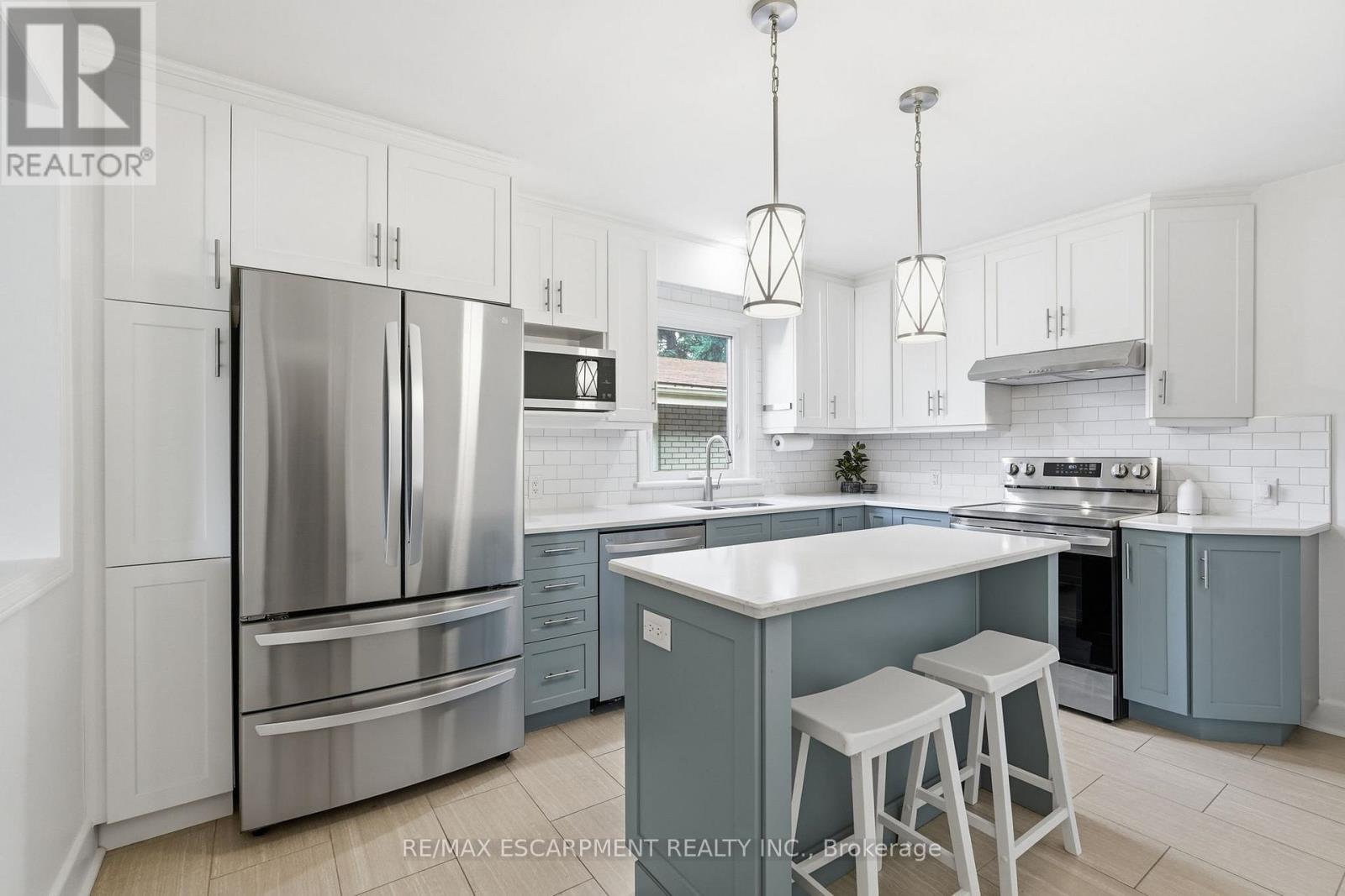 30 West 22nd Street, Hamilton, Ontario  L9C 4N3 - Photo 8 - X13027008