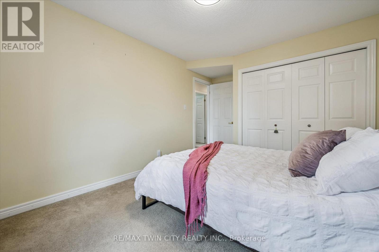 62 Hilltop Road, Guelph, Ontario  N1E 7L5 - Photo 18 - X13027046