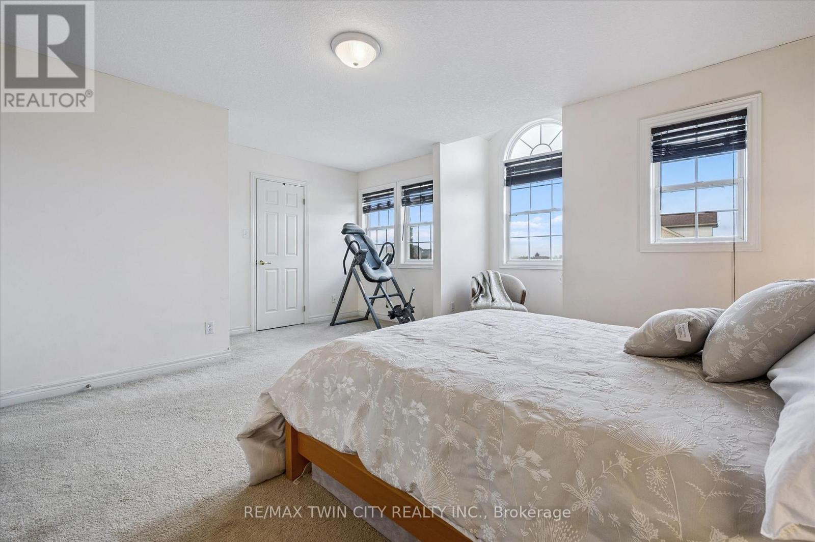 62 Hilltop Road, Guelph, Ontario  N1E 7L5 - Photo 19 - X13027046