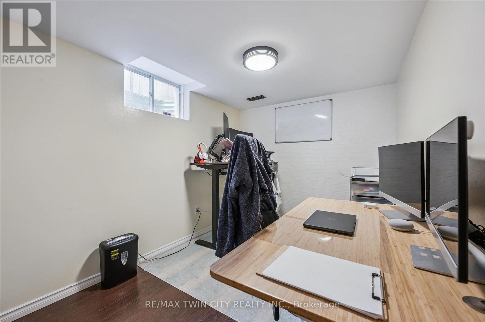 62 Hilltop Road, Guelph, Ontario  N1E 7L5 - Photo 32 - X13027046