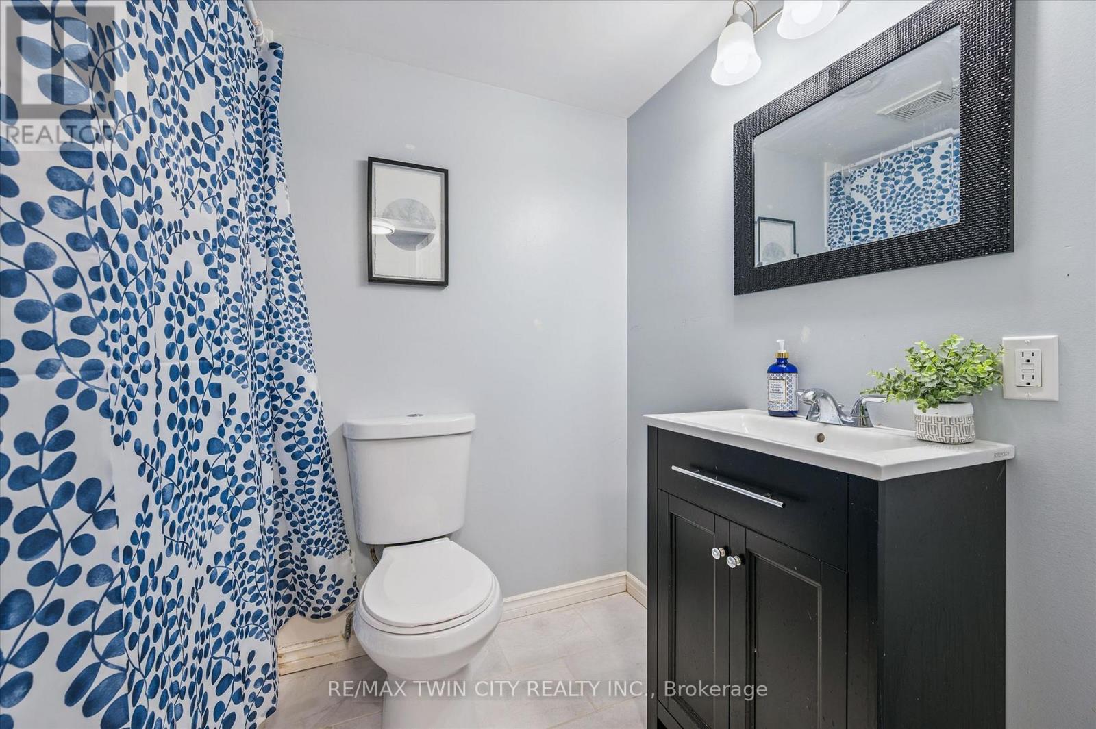 62 Hilltop Road, Guelph, Ontario  N1E 7L5 - Photo 33 - X13027046