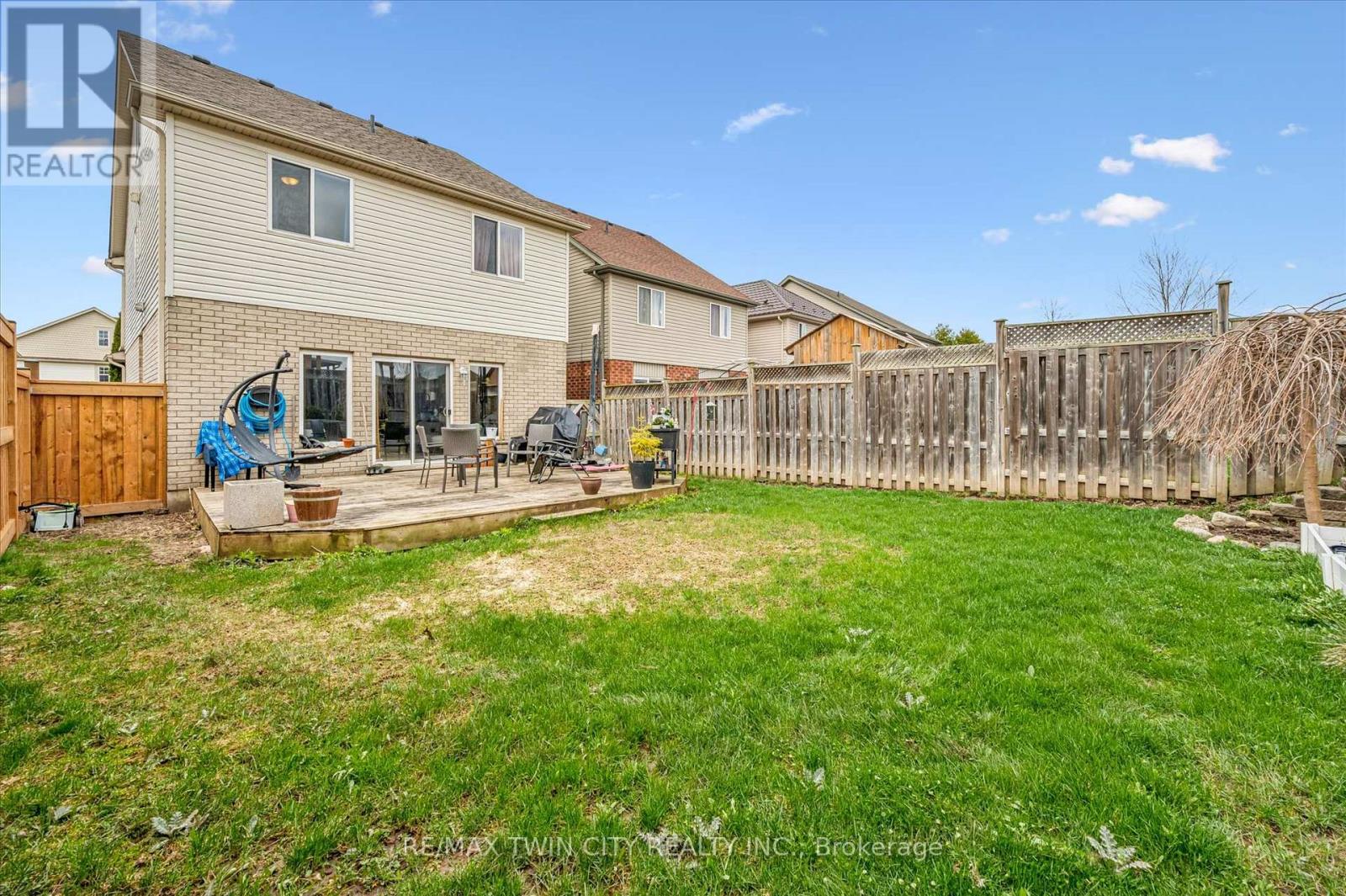 62 Hilltop Road, Guelph, Ontario  N1E 7L5 - Photo 35 - X13027046