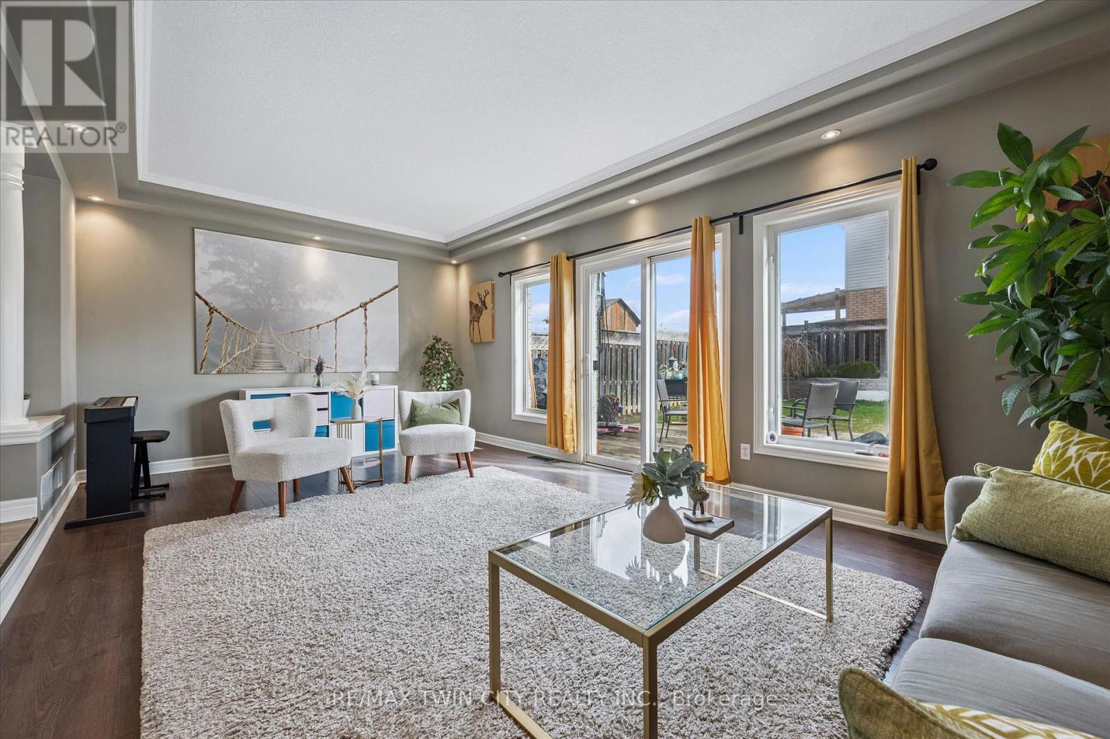 62 Hilltop Road, Guelph, Ontario  N1E 7L5 - Photo 5 - X13027046