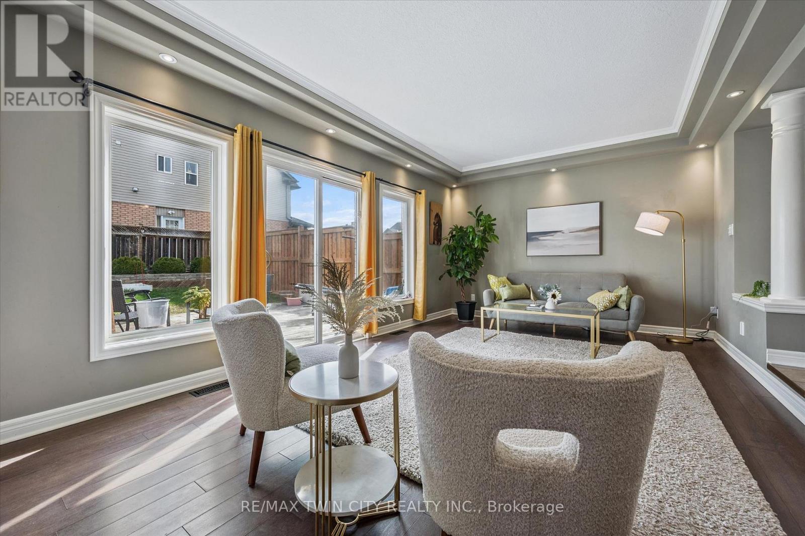 62 Hilltop Road, Guelph, Ontario  N1E 7L5 - Photo 6 - X13027046