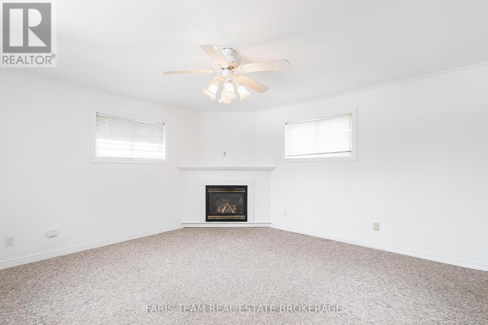 240 Laclie Street, Orillia, Ontario  L3V 4N6 - Photo 11 - S12894478