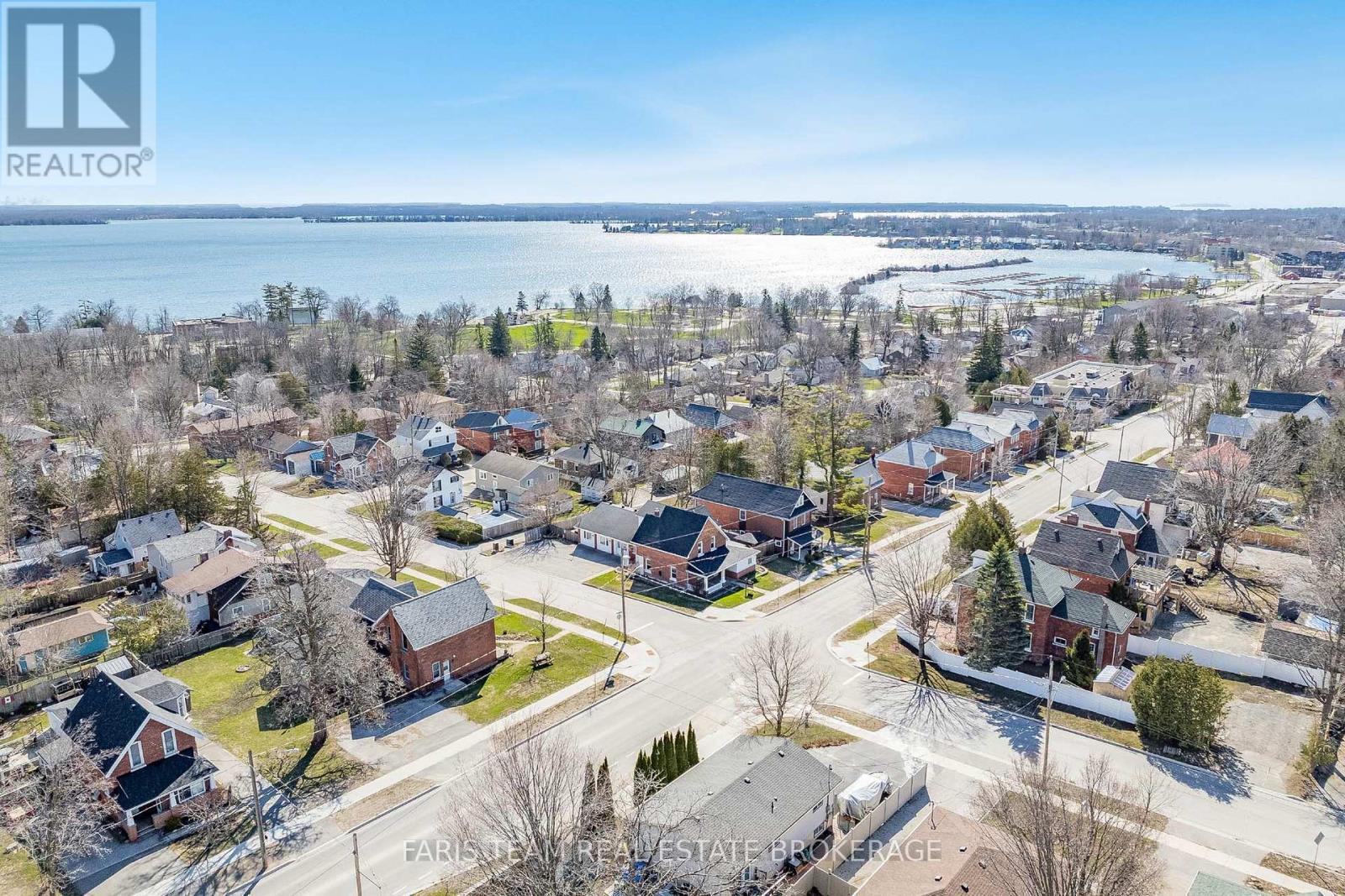 240 Laclie Street, Orillia, Ontario  L3V 4N6 - Photo 31 - S12894478