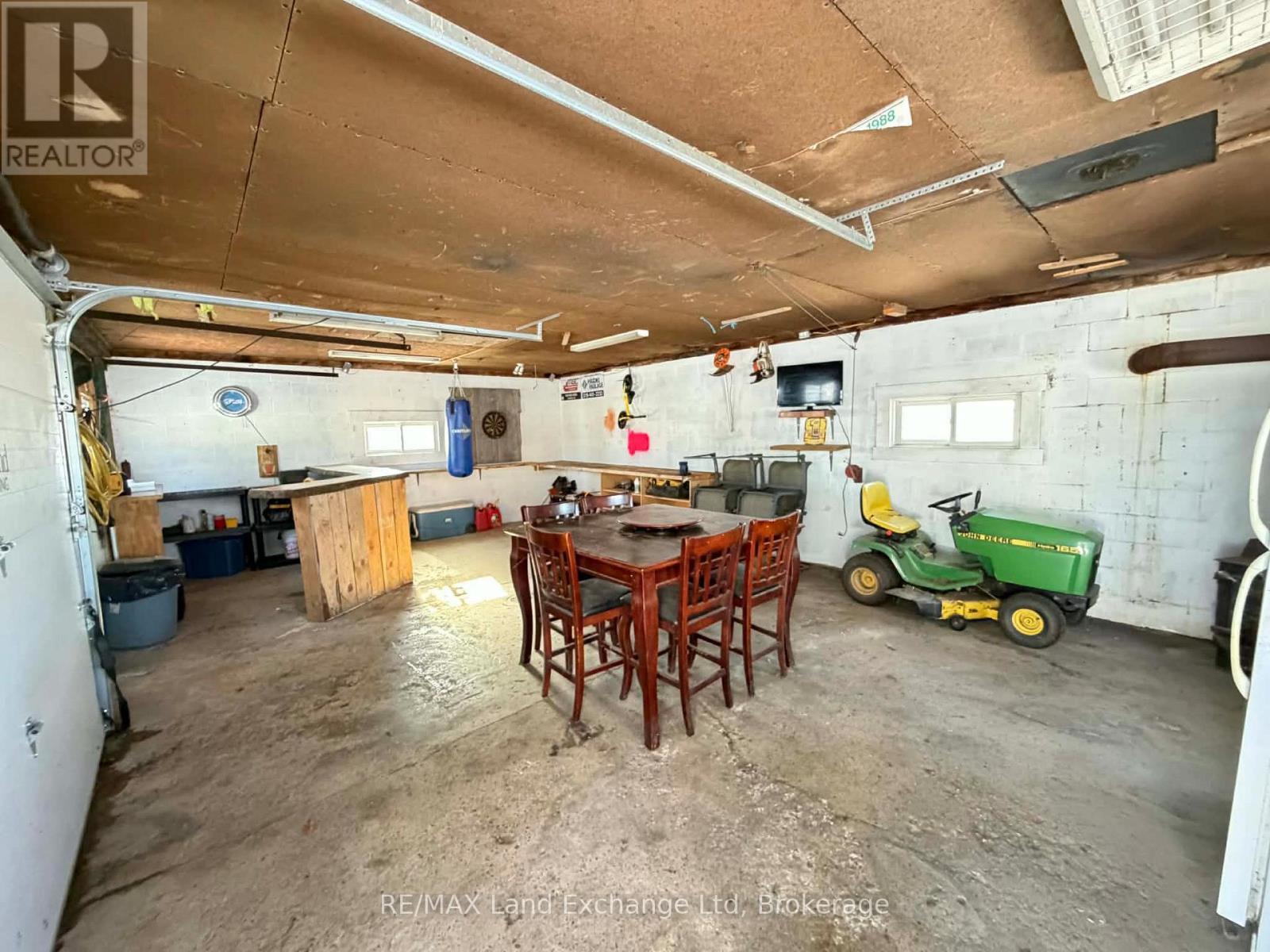 42451 Cranbrook Road, Morris Turnberry, Ontario  N0G 1H0 - Photo 12 - X12803636