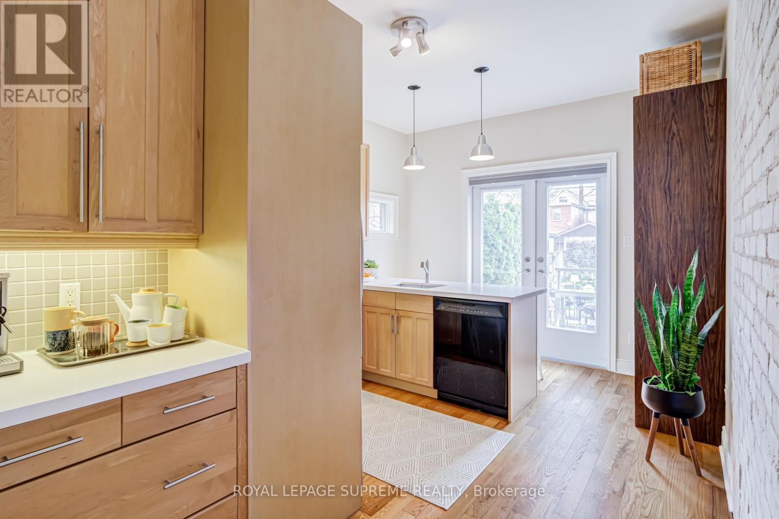 589 Gladstone Avenue, Toronto, Ontario  M6H 3J3 - Photo 15 - W13025638