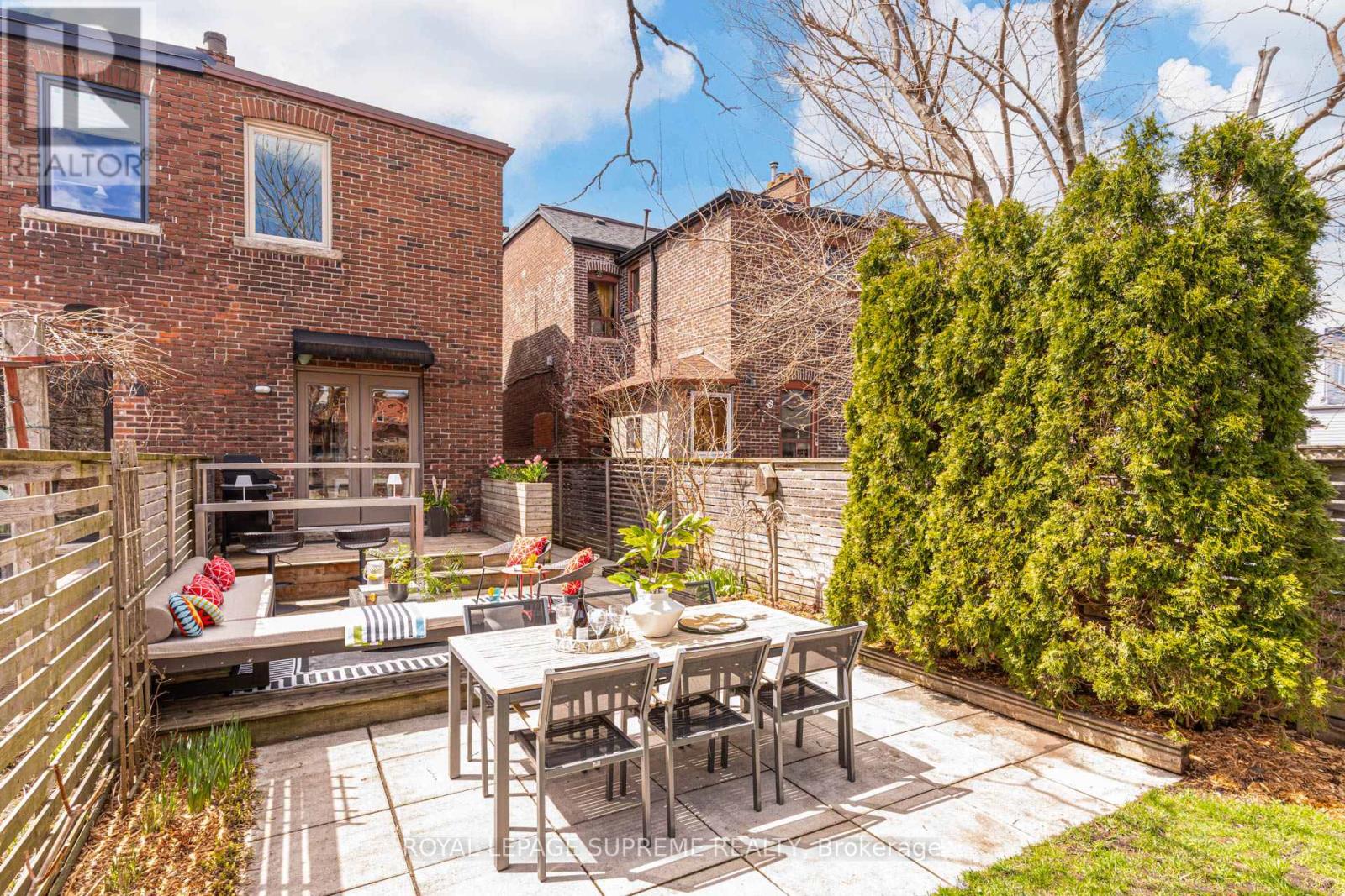 589 Gladstone Avenue, Toronto, Ontario  M6H 3J3 - Photo 42 - W13025638