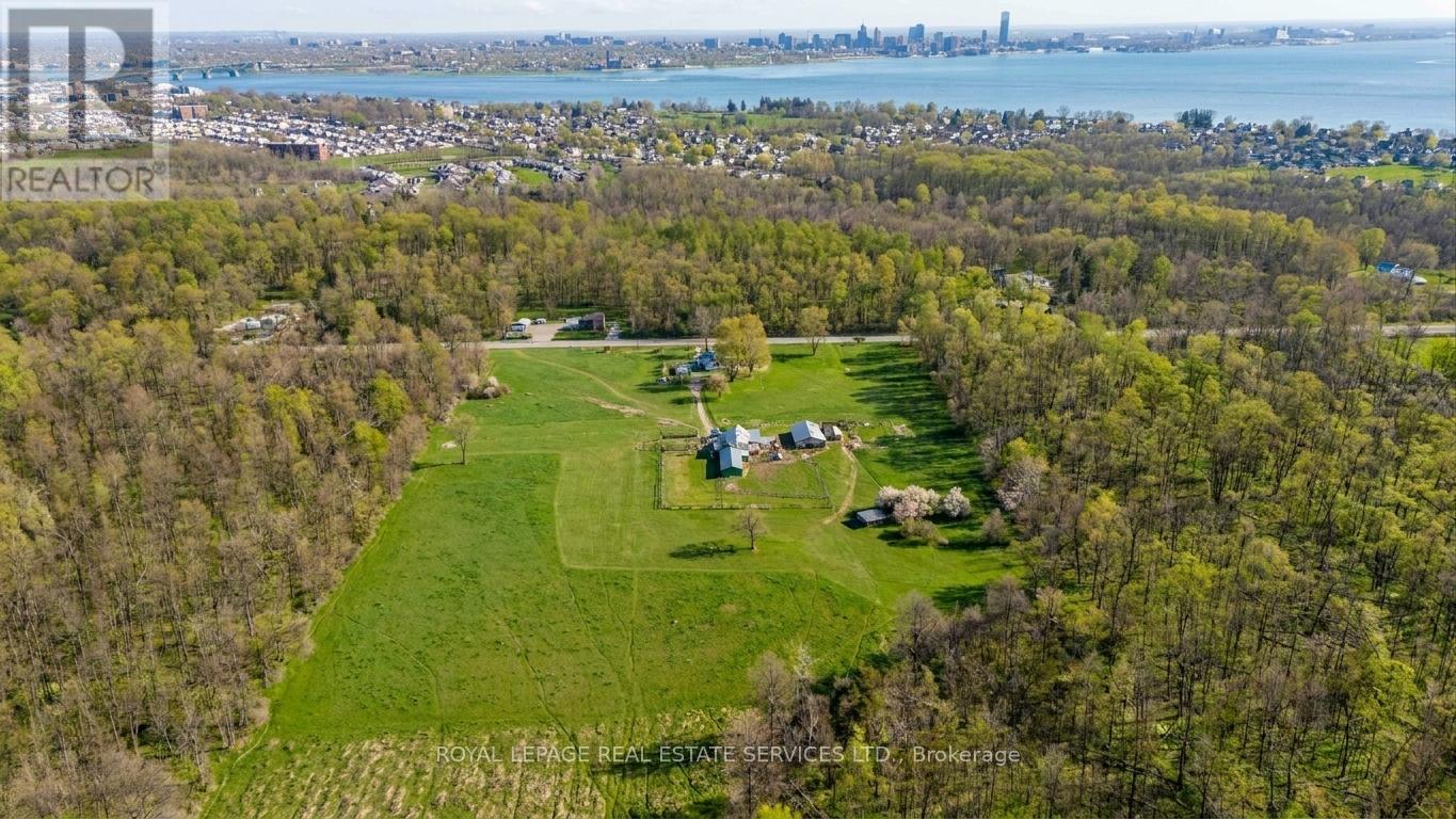 613 Helena Street, Fort Erie, Ontario  L2A 4K2 - Photo 6 - X12754040