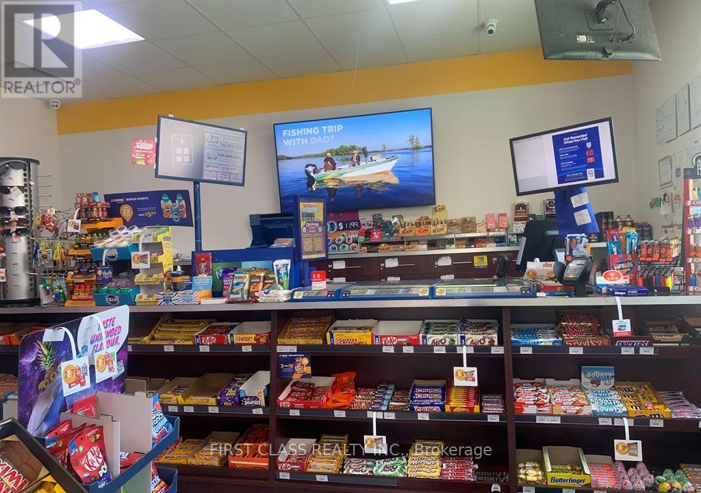 1837 Main Street W, Hamilton, Ontario  L8S 1H6 - Photo 3 - X13026780