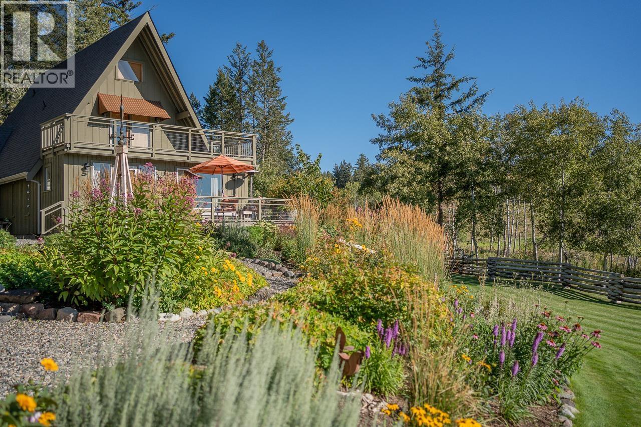 5058 Block Drive, 108 Mile Ranch, British Columbia  V0K 2Z0 - Photo 1 - R3112672