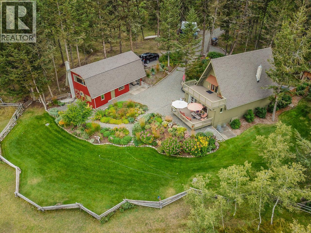 5058 Block Drive, 108 Mile Ranch, British Columbia  V0K 2Z0 - Photo 5 - R3112672