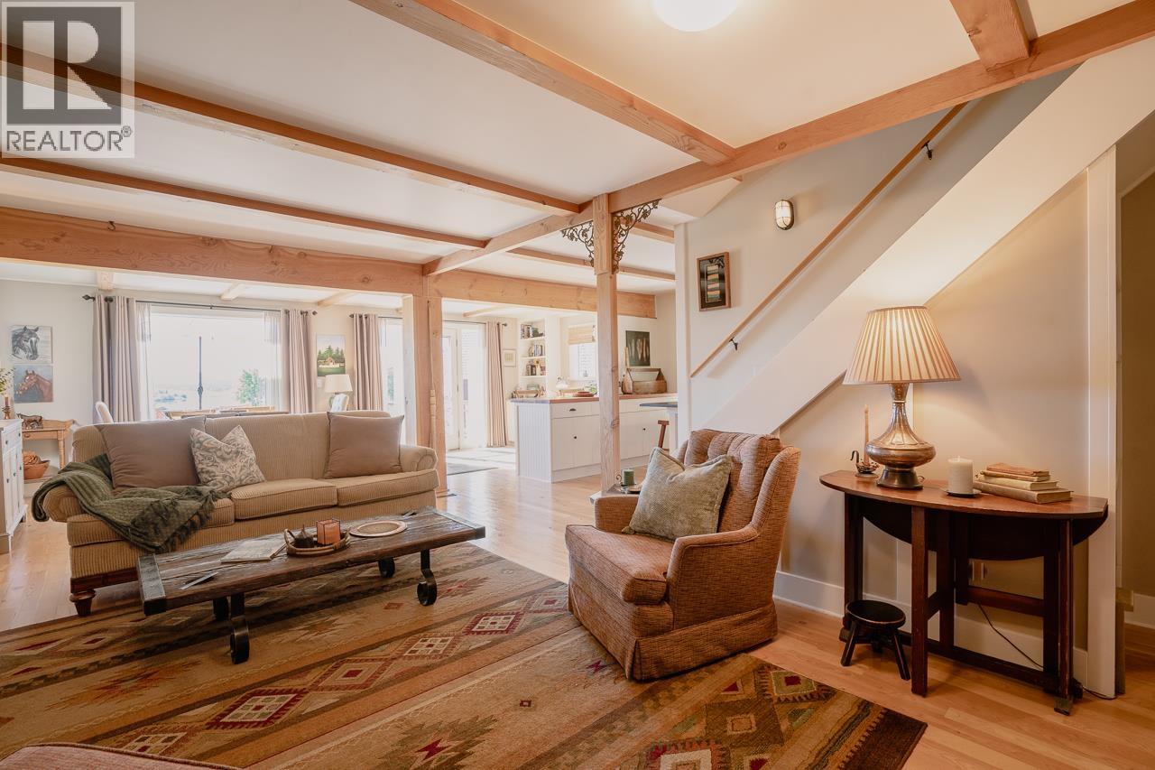 5058 Block Drive, 108 Mile Ranch, British Columbia  V0K 2Z0 - Photo 21 - R3112672