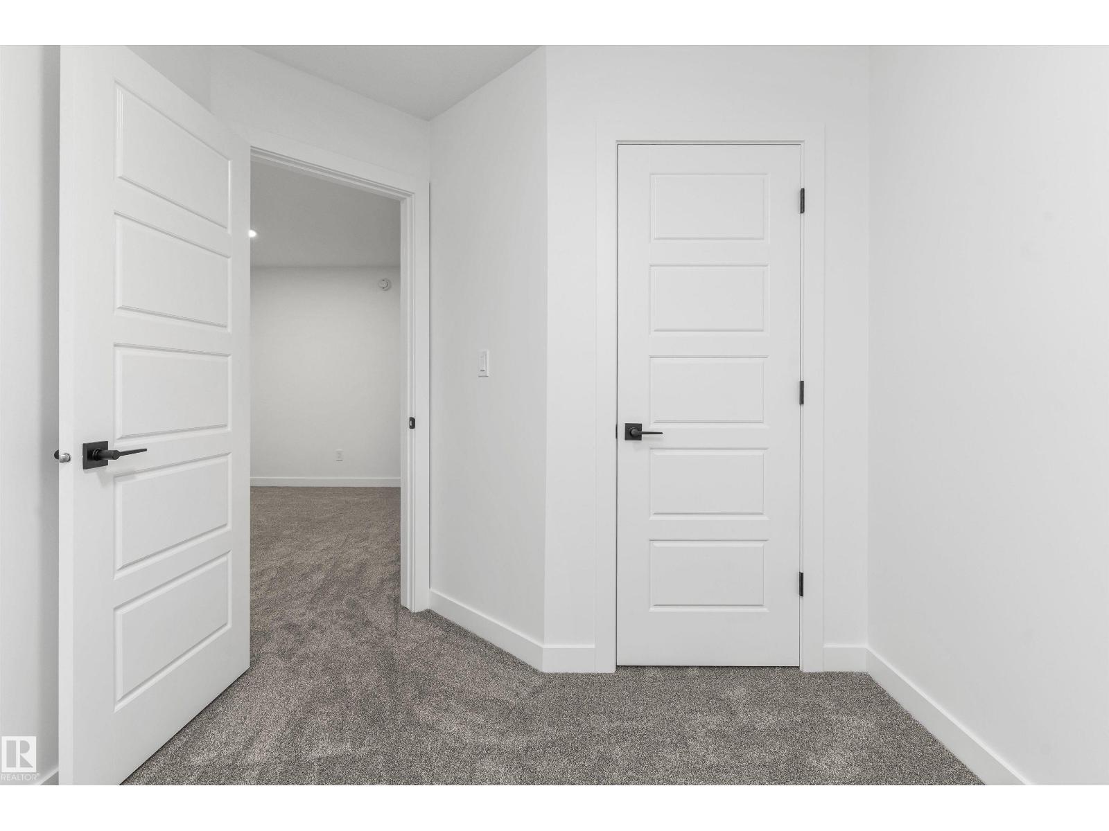 1052 14 Av NW, Edmonton, Alberta  T6T 2W7 - Photo 20 - E4477566