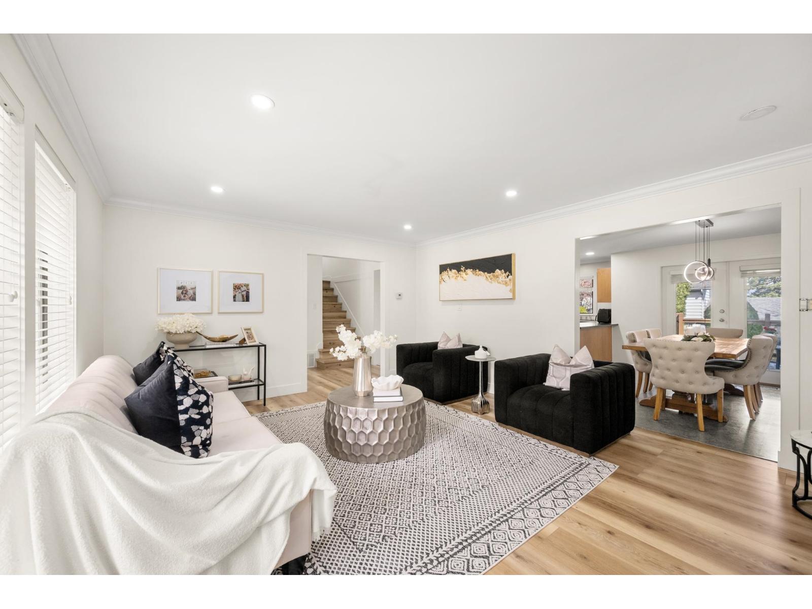 11473 Royal Crescent, Surrey, British Columbia  V3V 6V5 - Photo 4 - R3113490