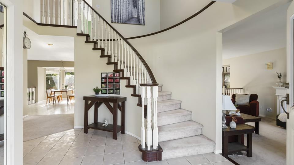 16232 87 Avenue, Surrey, British Columbia  V4N 1B7 - Photo 2 - R3114062