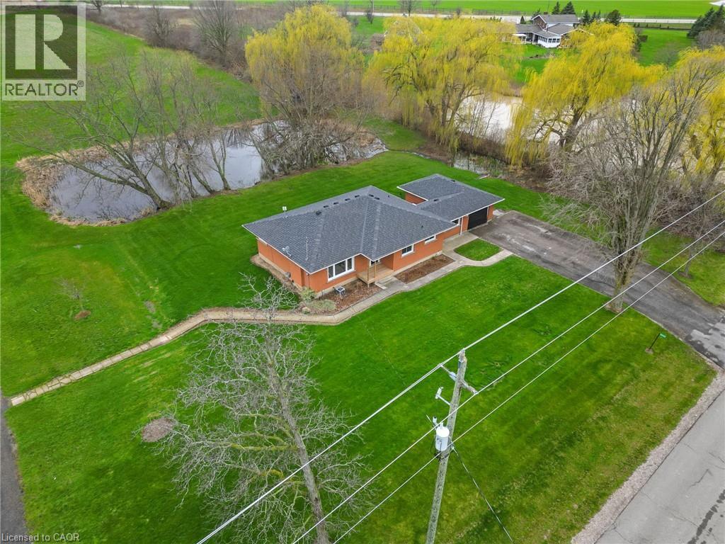 2223 Hall Road, Binbrook, Ontario  L0R 1C0 - Photo 4 - 40823003