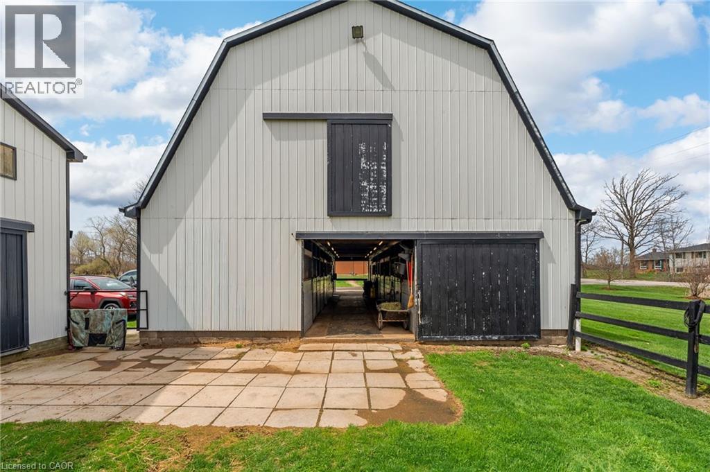 2223 Hall Road, Binbrook, Ontario  L0R 1C0 - Photo 32 - 40823003