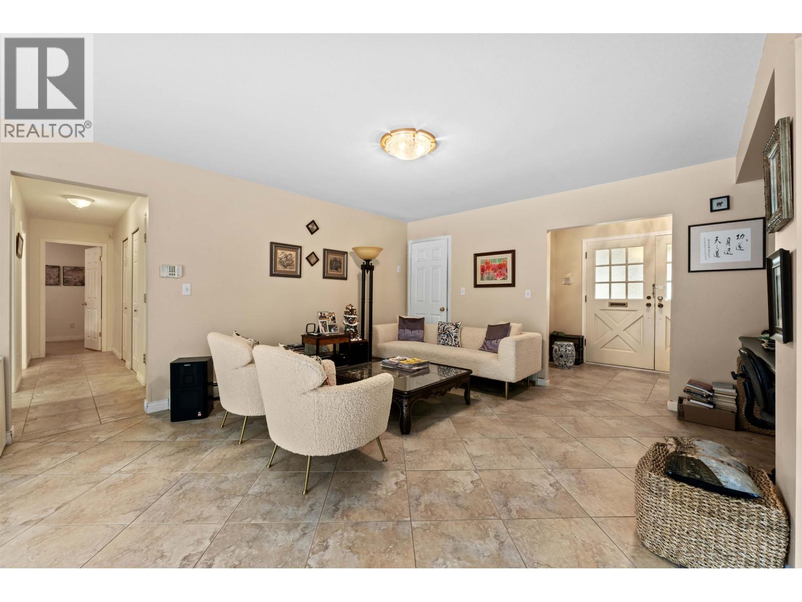 7080 Lucas Road, Richmond, British Columbia  V6Y 1E9 - Photo 4 - R3109845