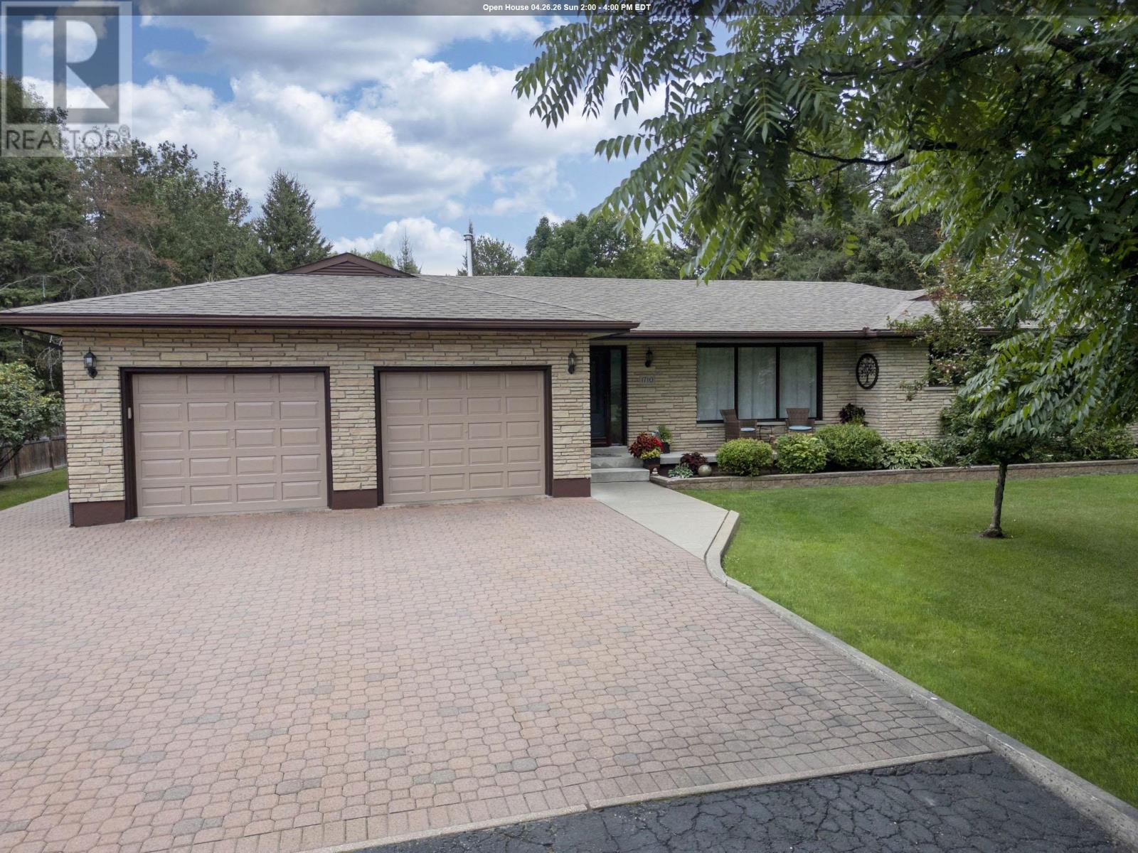 1710 Kerega RD, Thunder Bay, Ontario