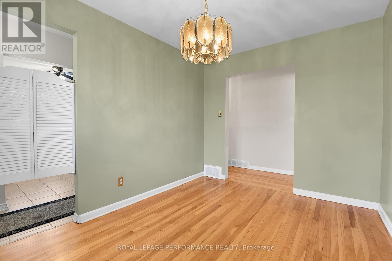 1582 Digby Street, Ottawa, Ontario  K1G 0P6 - Photo 14 - X13027102