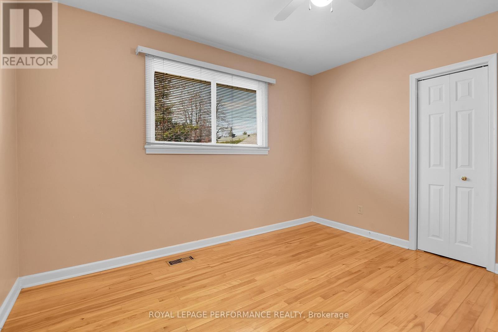 1582 Digby Street, Ottawa, Ontario  K1G 0P6 - Photo 25 - X13027102