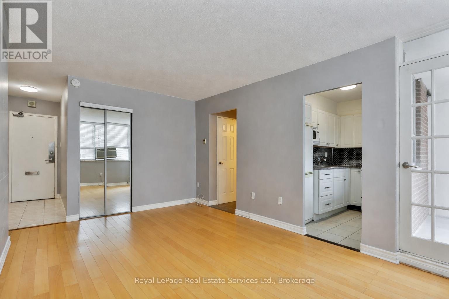 1807 - 30 Gloucester Street, Toronto, Ontario  M4Y 1L6 - Photo 11 - C13027072