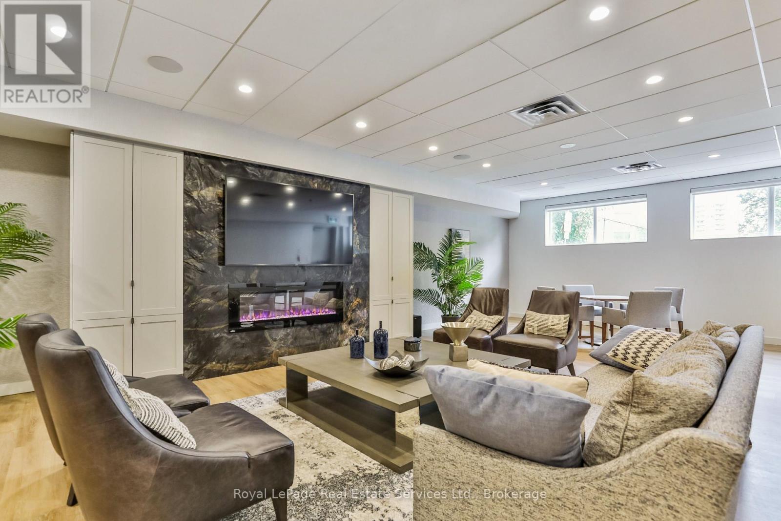 1807 - 30 Gloucester Street, Toronto, Ontario  M4Y 1L6 - Photo 26 - C13027072