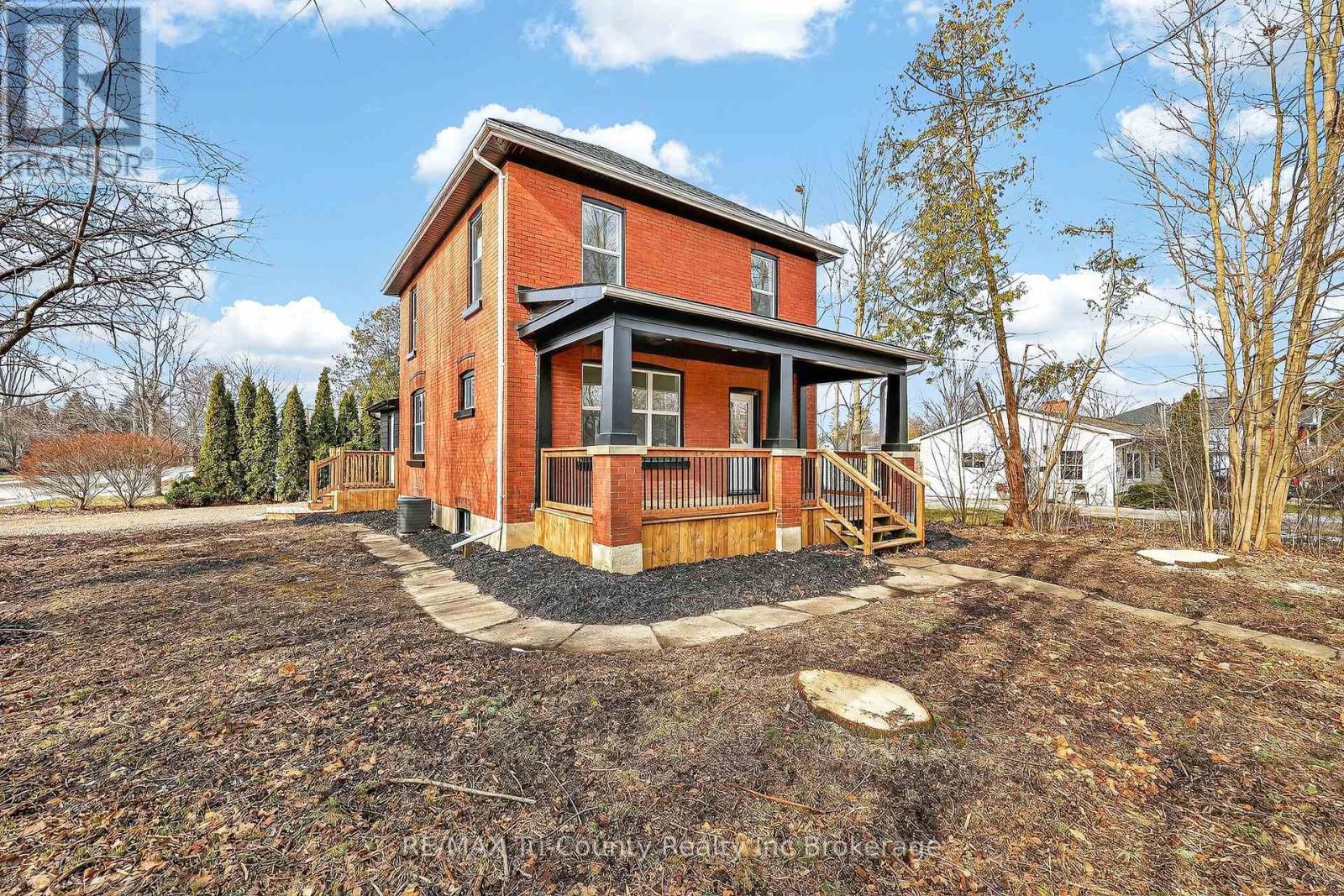 394 WELLINGTON STREET, Ingersoll, Ontario