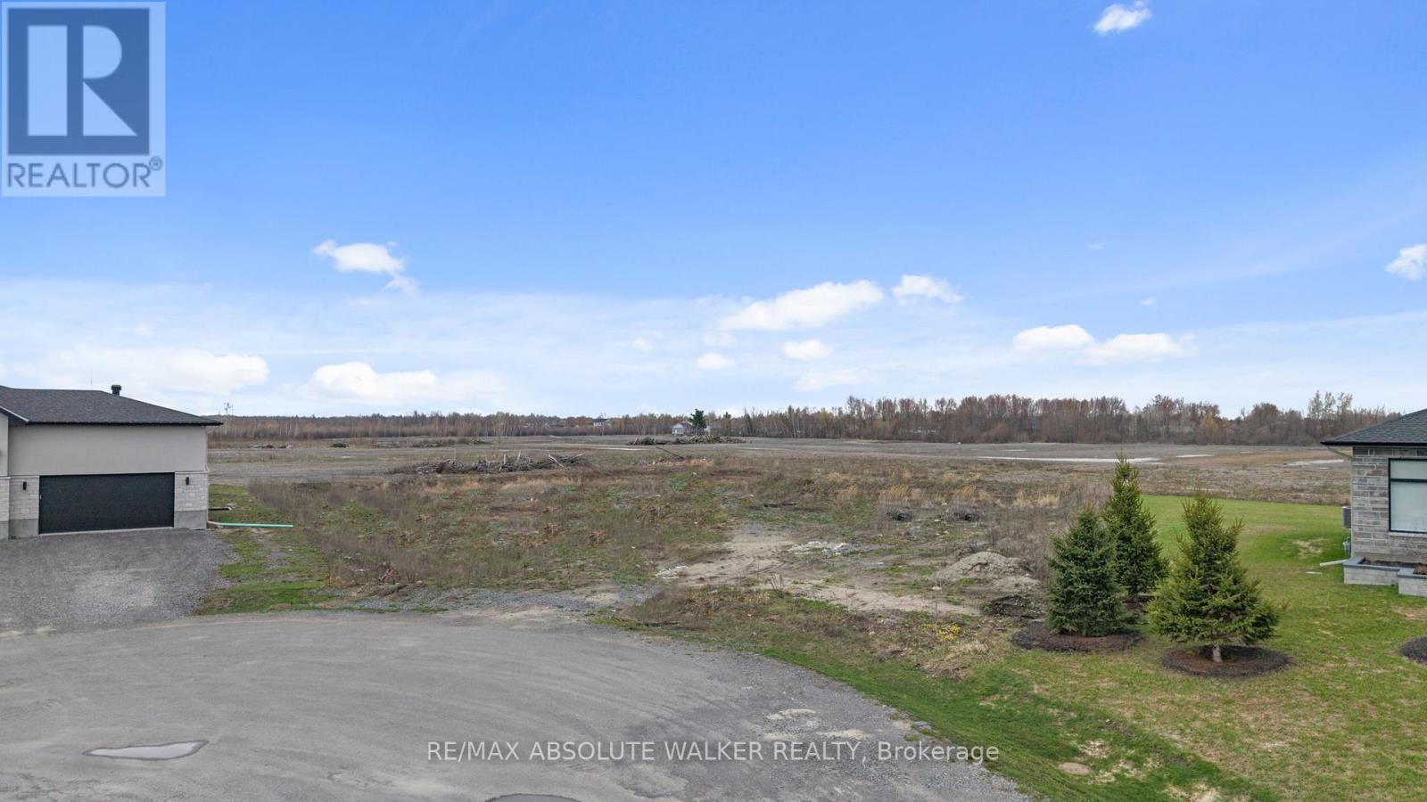 3995 Perennial Way, Ottawa, Ontario  K4P 0G7 - Photo 3 - X12704920