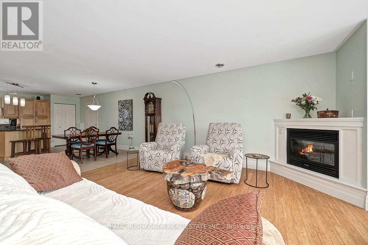 712 Flat Rapids Road, Mcnab/braeside, Ontario  K7S 3G8 - Photo 11 - X12854954