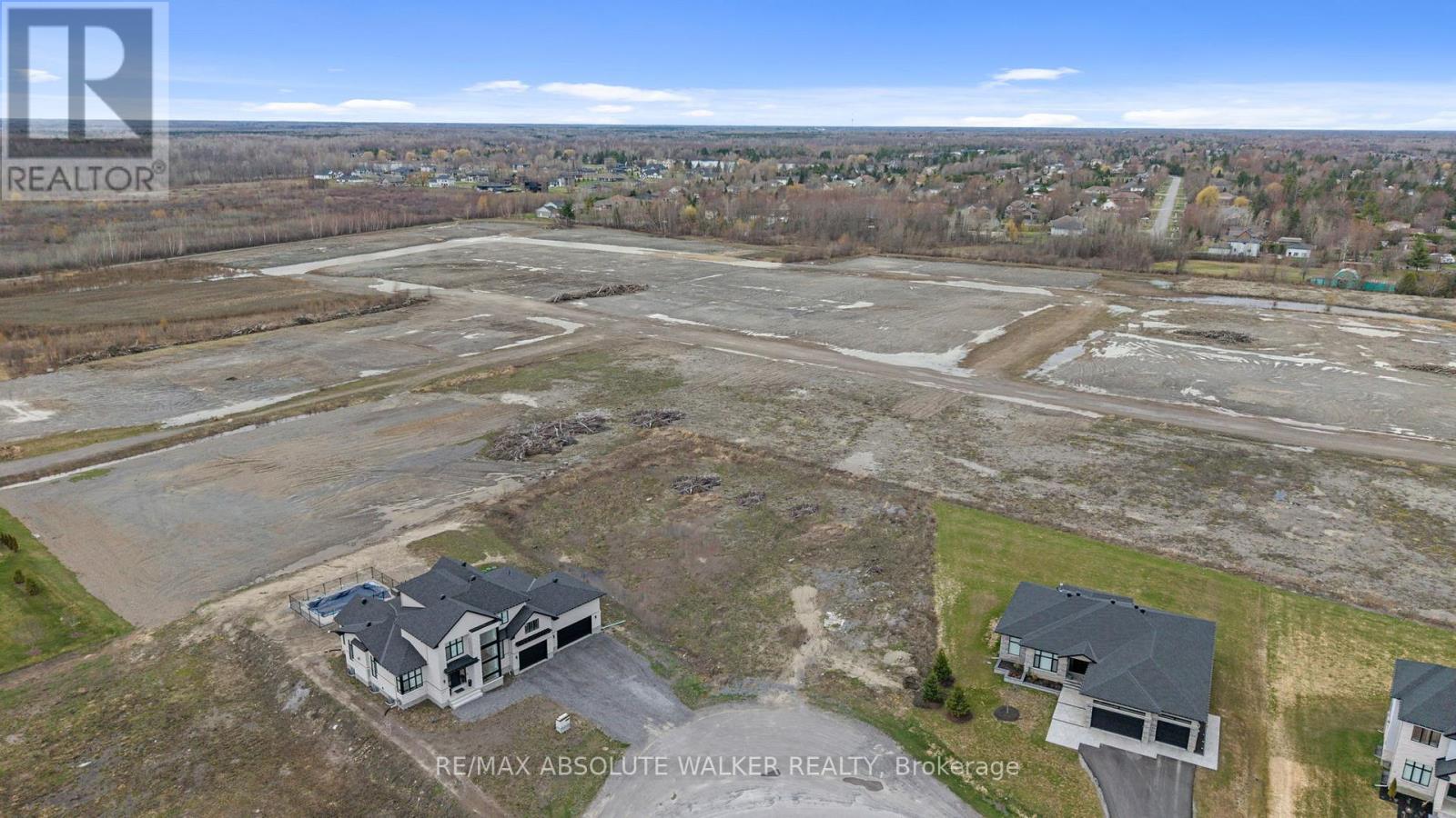 3995 Perennial Way, Ottawa, Ontario  K4P 0G7 - Photo 2 - X12704920