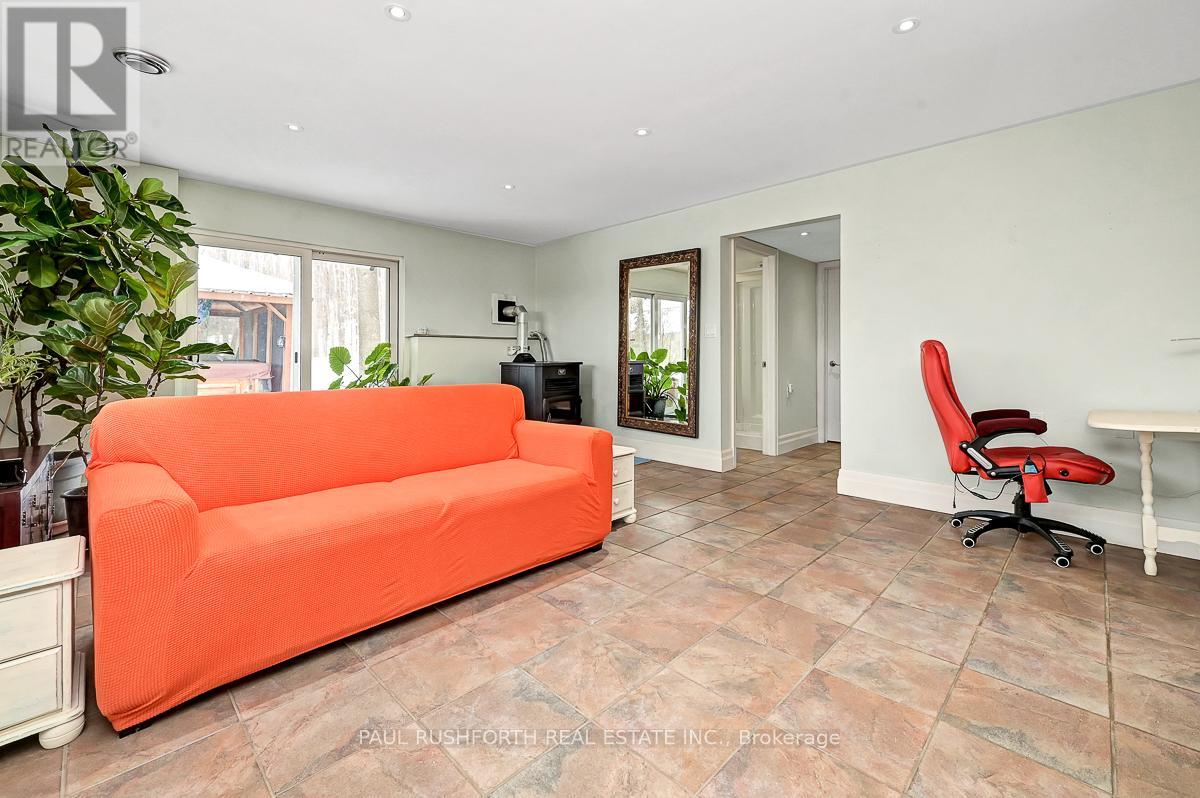 712 Flat Rapids Road, Mcnab/braeside, Ontario  K7S 3G8 - Photo 32 - X12854954