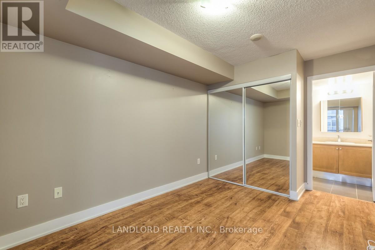 1702 - 20 Blue Jays Way, Toronto, Ontario  M5V 3W6 - Photo 13 - C13027126