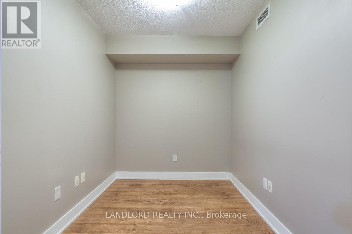 1702 - 20 Blue Jays Way, Toronto, Ontario  M5V 3W6 - Photo 17 - C13027126