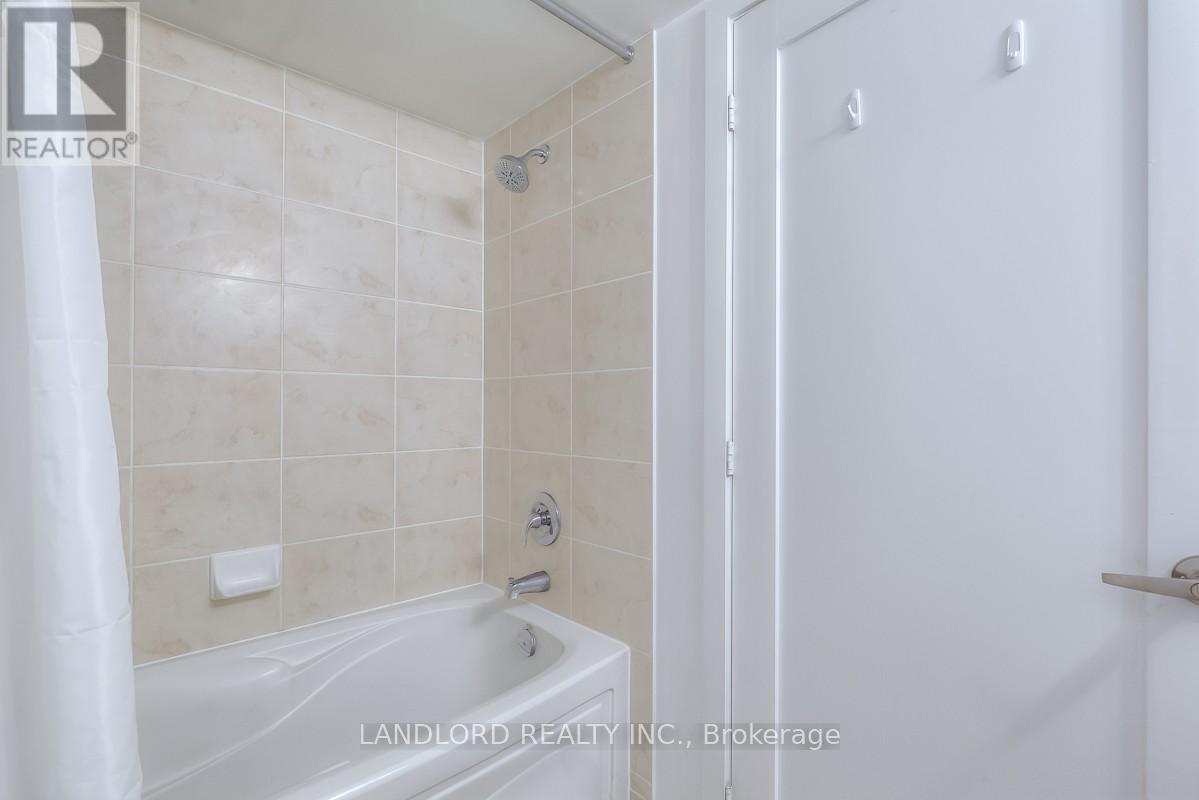 1702 - 20 Blue Jays Way, Toronto, Ontario  M5V 3W6 - Photo 19 - C13027126