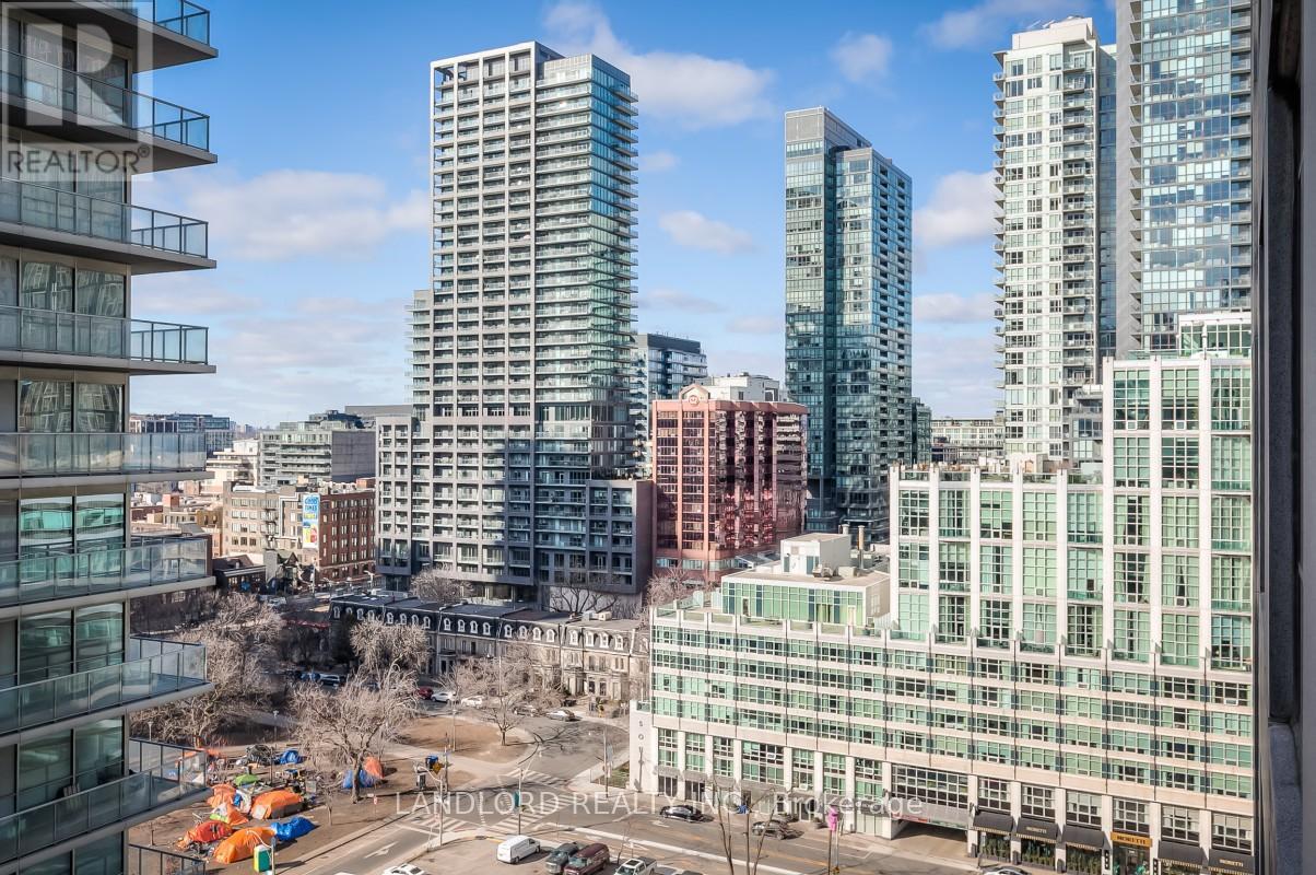 1702 - 20 Blue Jays Way, Toronto, Ontario  M5V 3W6 - Photo 22 - C13027126