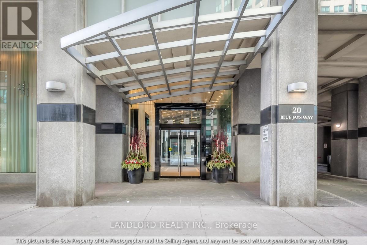 1702 - 20 Blue Jays Way, Toronto, Ontario  M5V 3W6 - Photo 27 - C13027126