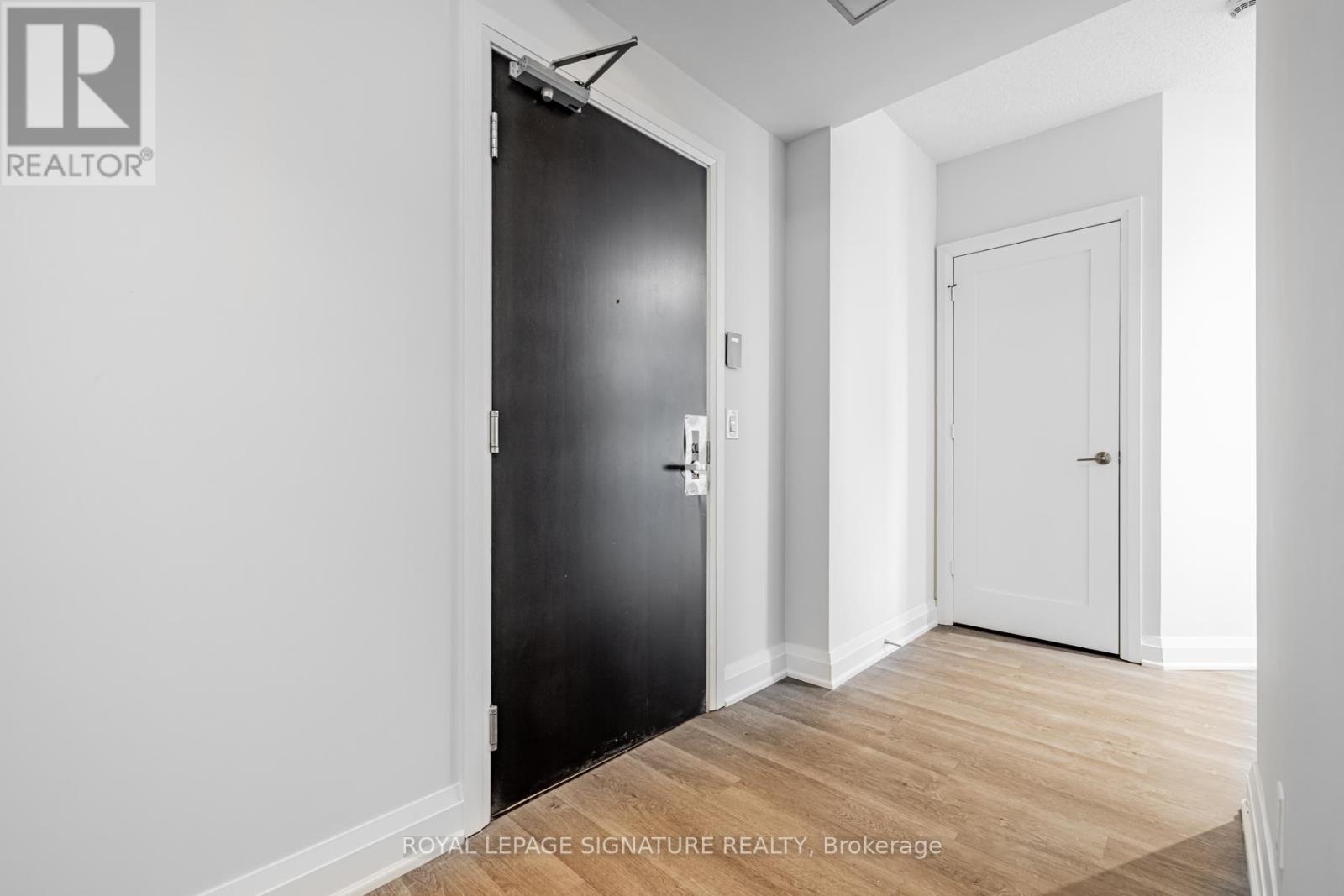 1208 - 2 Anndale Drive, Toronto, Ontario  M2N 0G5 - Photo 3 - C13027158